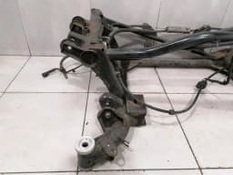 ASTON MARTIN Aston Martin Vantage V8 Subframe Rear BG33-5R003-AF Axle Frame Rear Axle — thumbnail 3