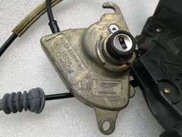 ASTON MARTIN ASTON MARTIN VANTAGE V8 Left Door Lock 6G33-F21991-AB Door Lock Left — thumbnail 6