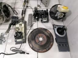 ASTON MARTIN ASTON MARTIN VANTAGE V8 MANUAL CONVERSION KIT SET Gearbox 6G33-7002-AF Transmission — thumbnail 4