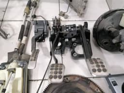 ASTON MARTIN ASTON MARTIN VANTAGE V8 MANUAL CONVERSION KIT SET Gearbox 6G33-7002-AF Transmission — thumbnail 8