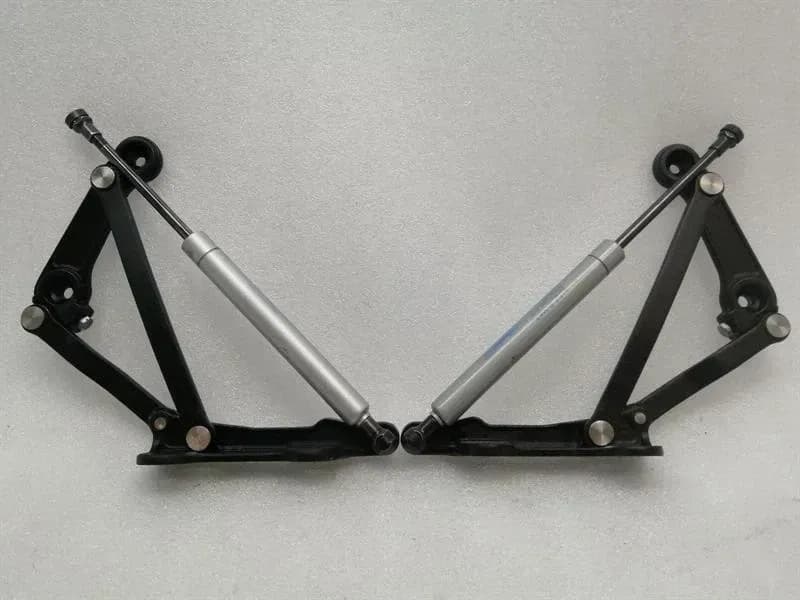 Aston Martin Vantage V8 boat hinge 6G33-C42701-AH tailgate hinge
