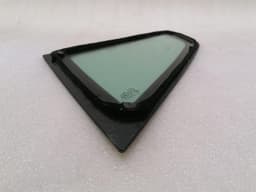 ASTON MARTIN Aston Martin Vantage V8 Right Quarter Glass 6G33-C29750-BA Disc 1/4 Rear Re — thumbnail 8
