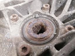 ASTON MARTIN Aston Martin Vantage V8 Right Front Hub 7G43-3K186-AB Wheel Bearing Housing Front R — thumbnail 4