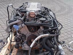 ASTON MARTIN ASTON MARTIN VANTAGE V8 4.2 ENGINE AM05 ENGINE COMPLETE COMPLETE 50K MILES — thumbnail 3