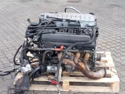ASTON MARTIN ASTON MARTIN VANTAGE V8 4.2 ENGINE AM05 ENGINE COMPLETE COMPLETE 50K MILES — thumbnail 9
