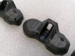 ASTON MARTIN ASTON MARTIN VANTAGE V8 SENSOR F1-100-1495-001 TYRE PRESSURE SET TYRE PRESSURE — thumbnail 4