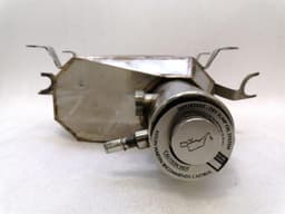 ASTON MARTIN ASTON MARTIN VANTAGE V8 DRY sump oil sump 6G33-6C702-AC OIL TUB — thumbnail 10