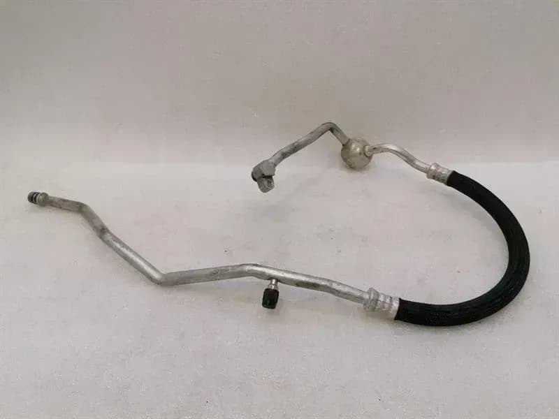 ASTON MARTIN 2006-2009 Cadillac STS A/C Pipe 25770404 Air Conditioning AC