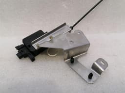 ASTON MARTIN ASTON MARTIN VANTAGE V8 Fuel Cap Actuator 6G33-F9C070-AA Actuator — thumbnail 6