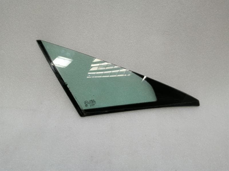 Aston Martin Vantage V8 Right 1/4 Glass 6G33-C21410-CA Door Glass 1/4 Front Right
