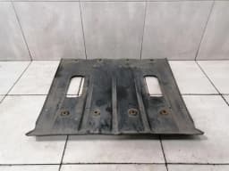 ASTON MARTIN ASTON MARTIN VANTAGE V8 UNDERTRAY 6G33-17C857-AC Underfloor Trim — thumbnail 7