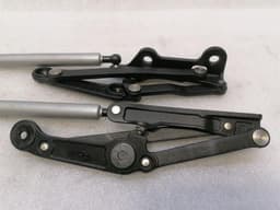 ASTON MARTIN Aston Martin Vantage V8 boat hinge 6G33-C42701-AH tailgate hinge — thumbnail 5