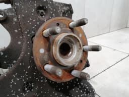 ASTON MARTIN ASTON MARTIN VANTAGE Right Rear Hub 8D33-5A970-AB Wheel Bearing Case Rear Right — thumbnail 3