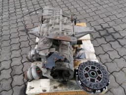 ASTON MARTIN ASTON MARTIN VANTAGE V8 MANUAL Gearbox 6G33-7002-AG 6 GEAR SWITCH Transmission 4.3L — thumbnail 3