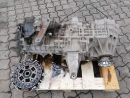 ASTON MARTIN ASTON MARTIN VANTAGE V8 MANUAL Gearbox 6G33-7002-AG 6 GEAR SWITCH Transmission 4.3L — thumbnail 5