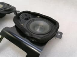 ASTON MARTIN ASTON MARTIN VANTAGE V8 Speaker 6G33-18808-JB Speaker Set — thumbnail 2