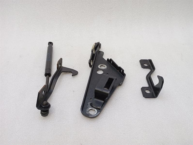 FERRARI Ferrari F430 430 F131 Spider 16M Bonnet Hinge LHS 80945900 Hood Hinge Left