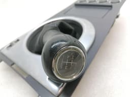 ASTON MARTIN ASTON MARTIN VANTAGE V8 Gear Knob 4G43-7K387-BC 6 Speed Manual Shift Button — thumbnail 6
