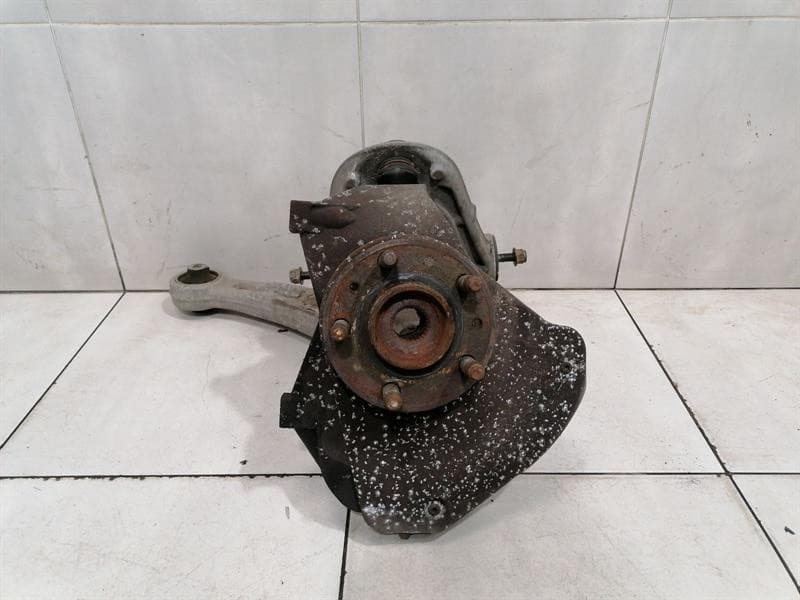 Aston Martin Vantage V8 FRH Hub 7G43-3K186-AB Wheel Bearing Housing Front Right