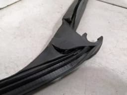 ASTON MARTIN ASTON MARTIN VANTAGE V8 Right Door Seal 6G33-C20708-AH Door Seals Right — thumbnail 5