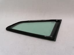 ASTON MARTIN Aston Martin V8 Right Quarter Glass 6G33-C29750-BA Door Panel 1/4 Rear Right — thumbnail 8