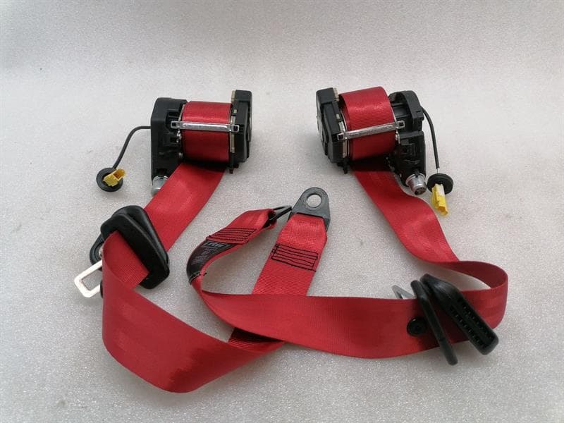 FERRARI Ferrari F430 430 F131 Spider 16M Seatbelt RED 68832800 Seat Belt Strap RED