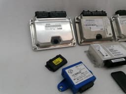 FERRARI Ferrari F430 430 F131 Scuderia Spider 16M ECU 226587 Engine Control Unit SET — thumbnail 2