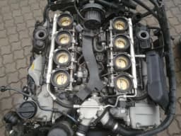 BMW 2012 BMW 3 E82 4.0 V8 E93 M3 COMPLETE COMPLETE ENGINE S65B40 ENGINE S63 S63B40A — thumbnail 8