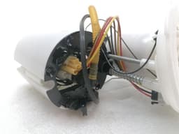 AUDI Audi RS4 8K Fuel Pump Electric 8K0919051AD Fuel Pump 4.2 FSi RS4 — thumbnail 7