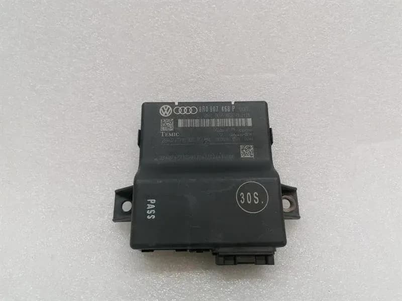 AUDI Audi A4 8K Gateway Electronic Module 8R0907468P Control Unit