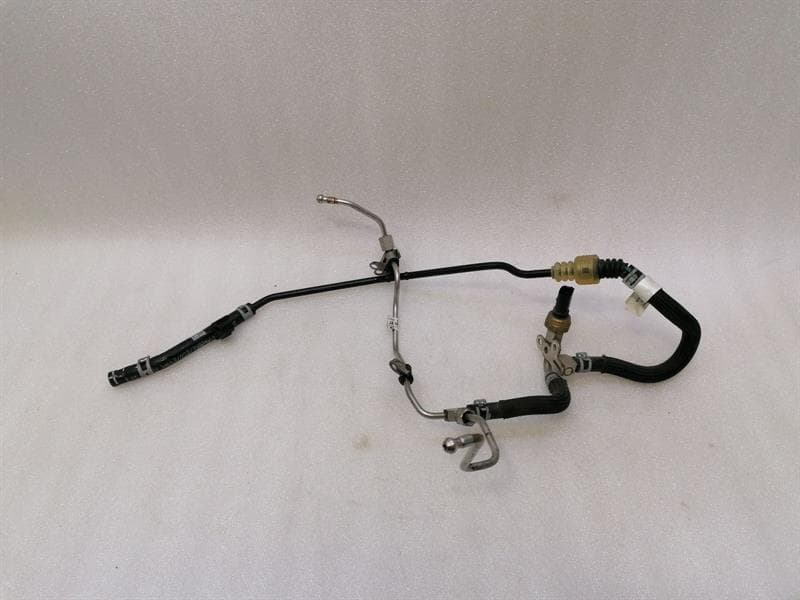AUDI Audi RS5 8T Fuel Line 079201215D Fuel Line