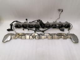 AUDI Audi RS5 8T Fuel Rail SET 079133340H Injection Strip Pipe Distributor SET — thumbnail 1