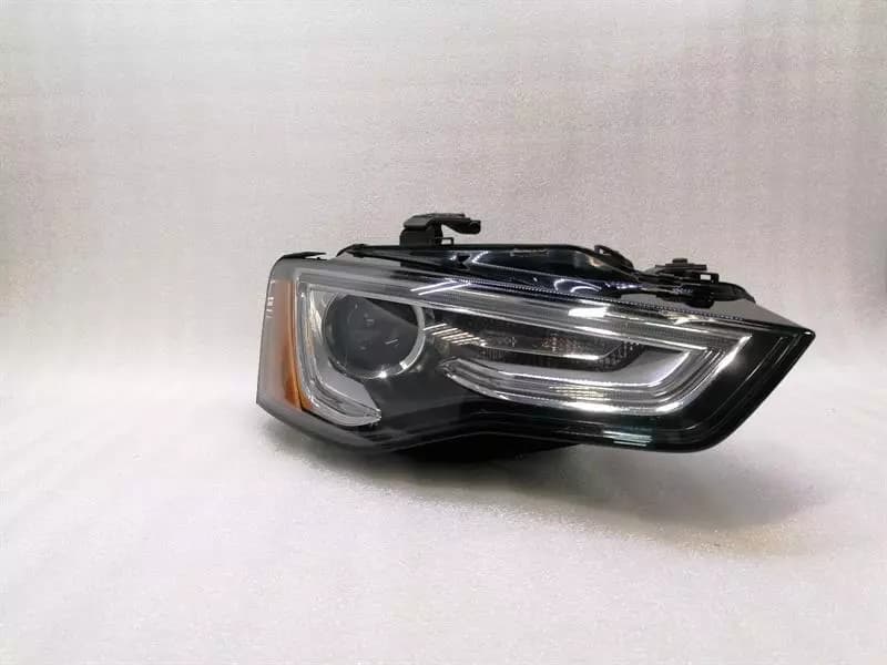 AUDI Audi RS5 8T USA Headlight 8T0941032E Headlight Right Dynamic AHL