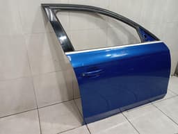 AUDI Audi RS4 B8 8K right front door 8K0831052J door front right — thumbnail 2