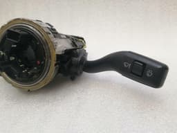 AUDI Audi RS4 8E B7 Wiper Stalks 8E0953549T Indicator Switch Steering Stock Switch — thumbnail 3