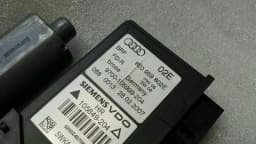 AUDI Audi RS4 8E B7 A4 Rear Right Door Window Motor 8E0959802E Power Window Motor HR — thumbnail 2