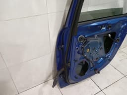 AUDI Audi RS4 B8 8K right rear door 8K9833052E door rear right — thumbnail 10