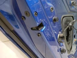 AUDI Audi RS4 B8 8K left rear door 8K9833051E door rear left — thumbnail 9