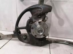 AUDI Audi RS4 8E B7 Left Front Hub 8E0407253F Wheel Bearing Housing Front Left — thumbnail 8