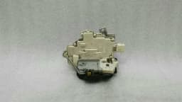AUDI Audi RS4 8E B7 A4 rear right door lock 8E0839016AA door lock rear right — thumbnail 1