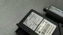 AUDI Audi RS4 8E B7 A4 rear left door window motor 8E0959801E window regulator motor HL — thumbnail 2