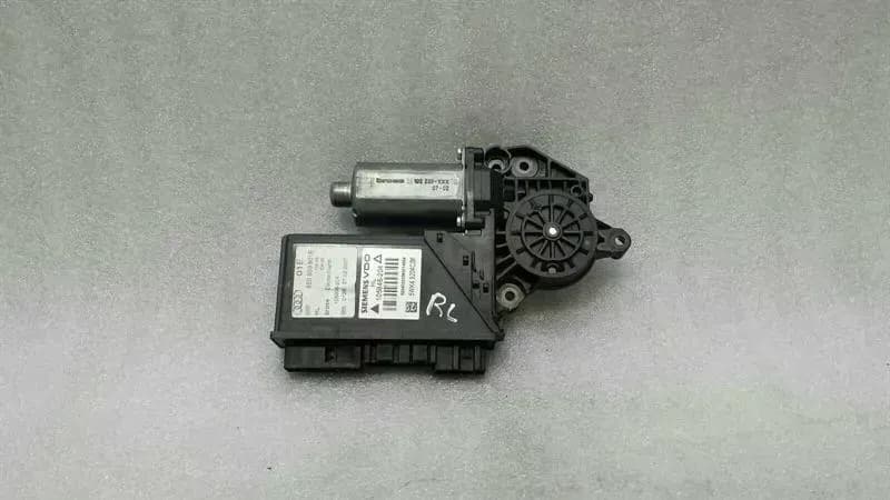 AUDI Audi RS4 8E B7 A4 rear left door window motor 8E0959801E window regulator motor HL