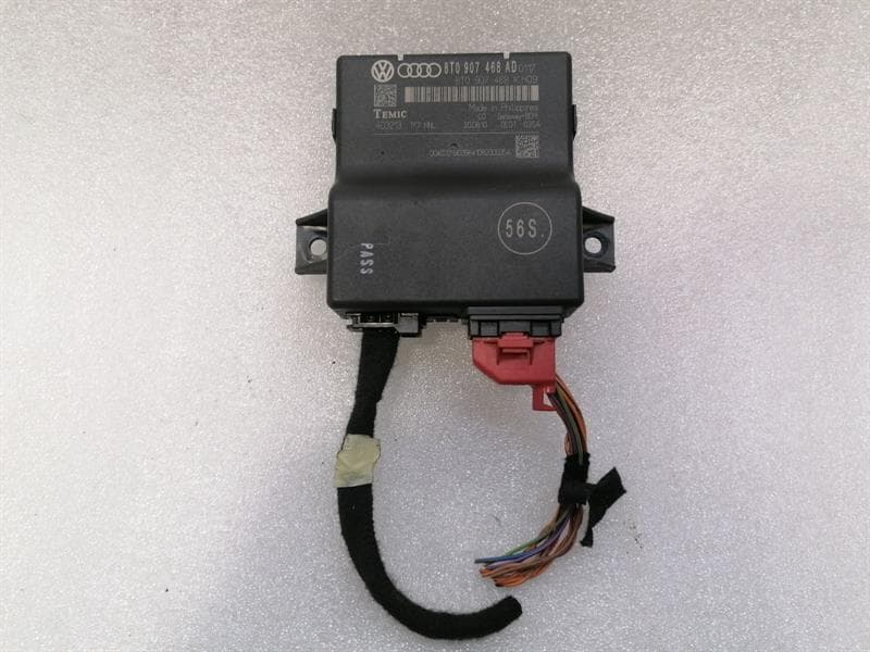 AUDI Audi RS5 8T Gateway Electronic Module 8T0907468AD Gateway Control Unit