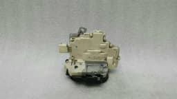 AUDI Audi RS4 8E B7 A4 rear left door lock 8E0839015AA door lock rear left — thumbnail 4