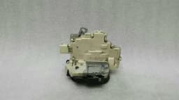 AUDI Audi RS4 8E B7 A4 rear left door lock 8E0839015AA door lock rear left — thumbnail 1