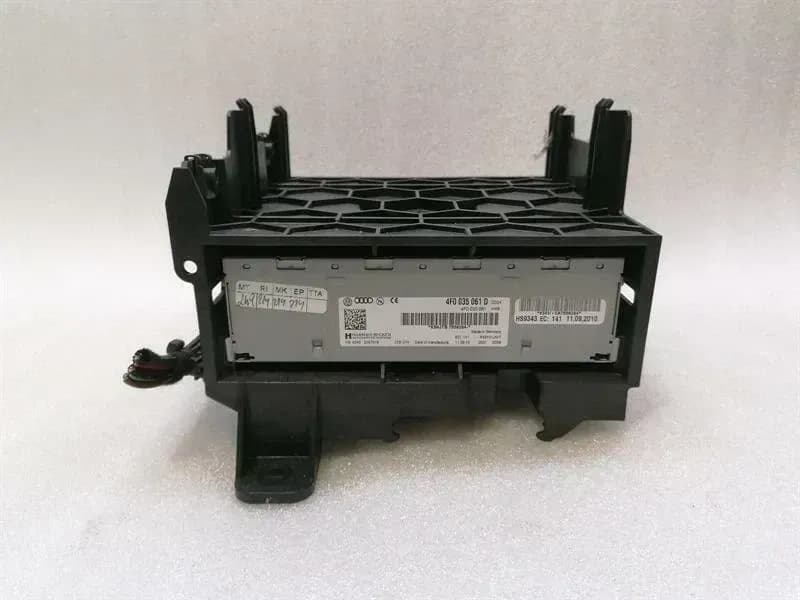 AUDI Audi RS5 8T Harman/Kardon Radio DAB Electronic Module 4F0035061D Control Unit DAB