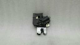 AUDI Audi RS4 8E B7 A4 S4 A5 S5 RS5 boat lock 4F5827505D tailgate lock — thumbnail 4