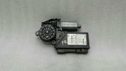AUDI Audi RS4 8E B7 A4 RHD front right door window engine 8E2959802F right handlebar — thumbnail 4