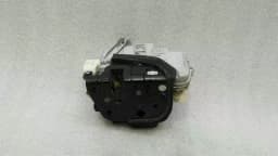 AUDI Audi RS4 8E B7 A4 RHD front right door lock 8E2837016AA right handlebar — thumbnail 3