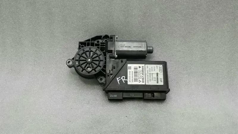 AUDI Audi RS4 8E B7 A4 RHD front right door window engine 8E2959802F right handlebar